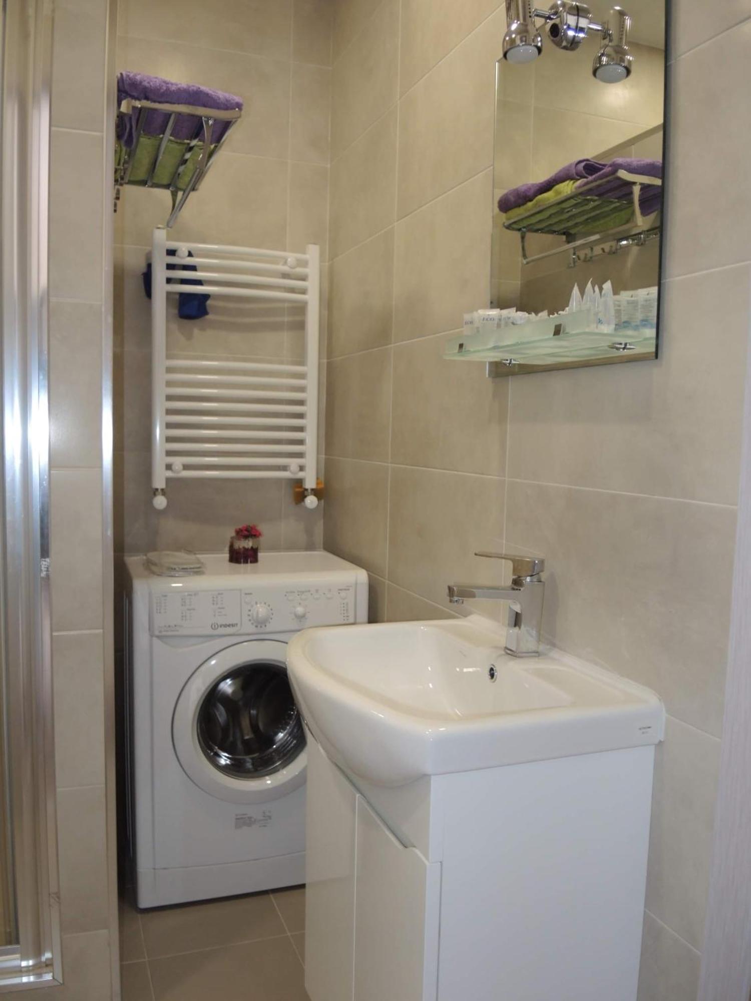 Tikas home Апартаменты Тбилиси Екстериор снимка